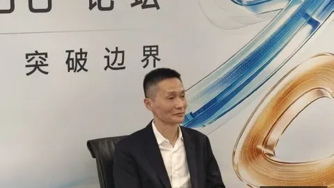 2026最新：英国气候委员会警示，希思罗机场扩建恐与气候目标背道而驰